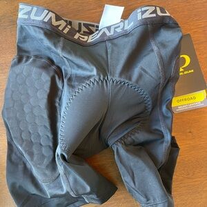 Pearl Izumi Men's Black Boxer Briefs